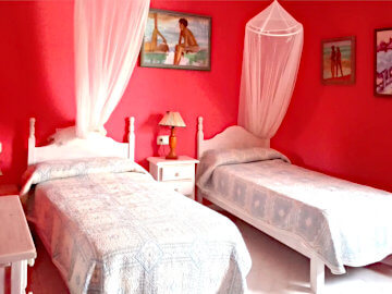 Photo of Twin bedroom red
