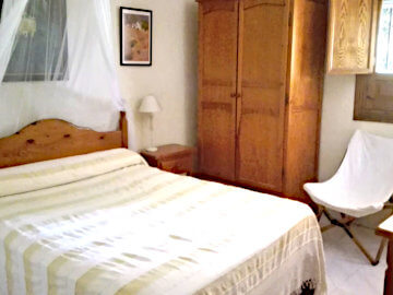 Photo of Double bedroom white